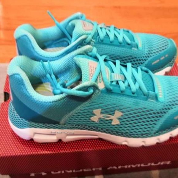 New under armour infinite hover - Picture 3 of 4